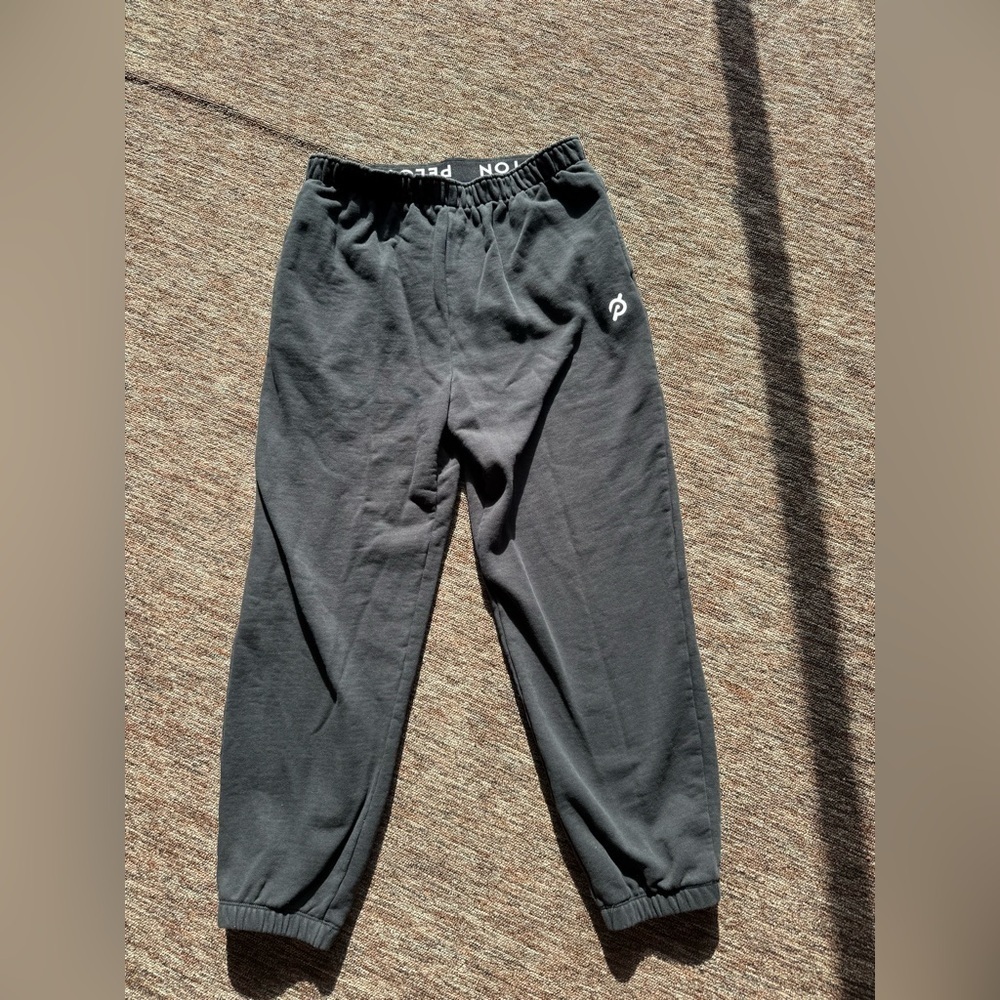 Peloton women’s joggers sweatpants black size Medium